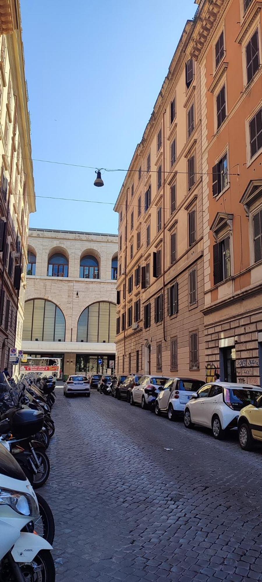 Appartamento Incantevole Roma Termini Luaran gambar